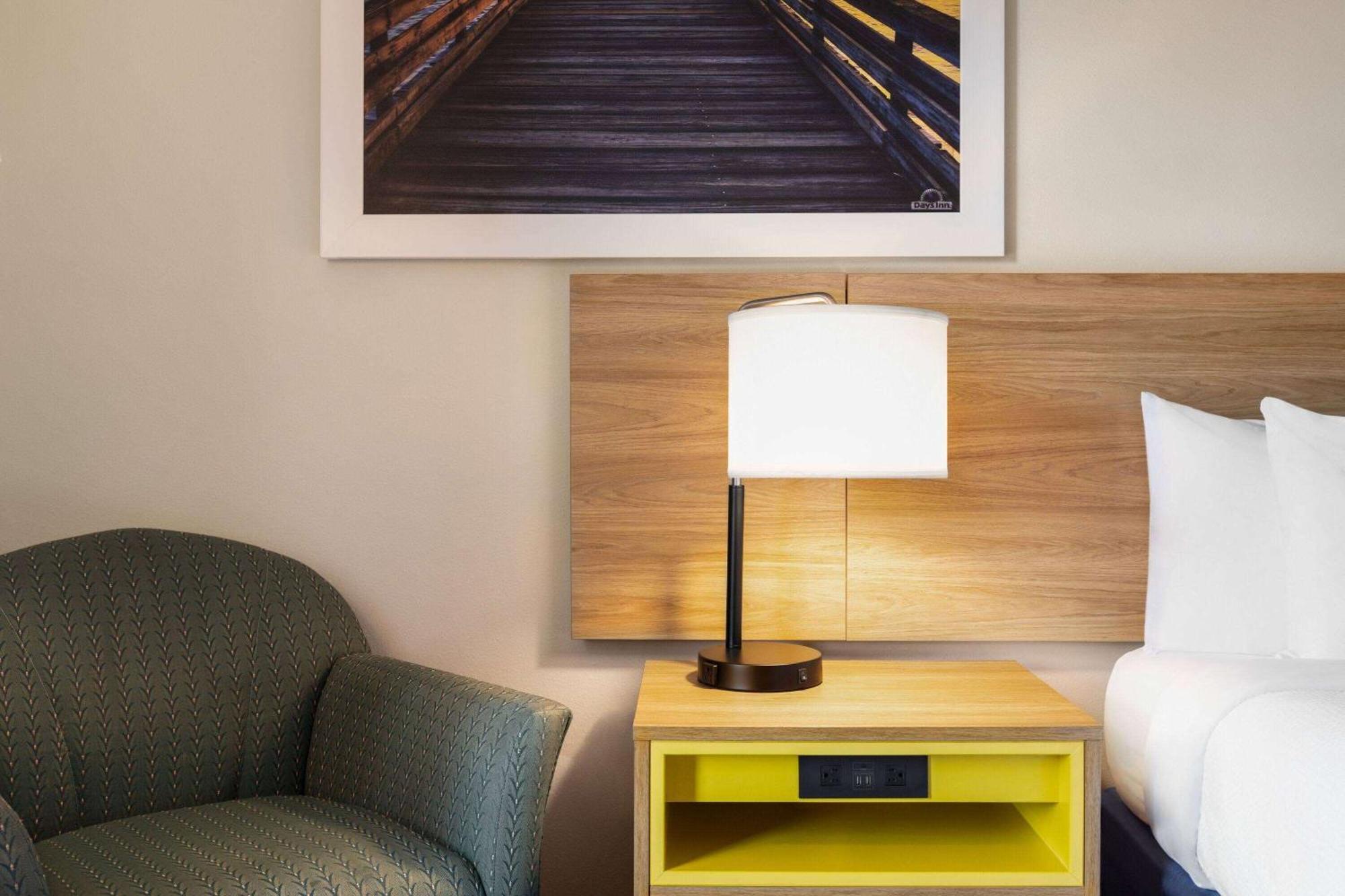 Days Inn By Wyndham Shallotte Dış mekan fotoğraf